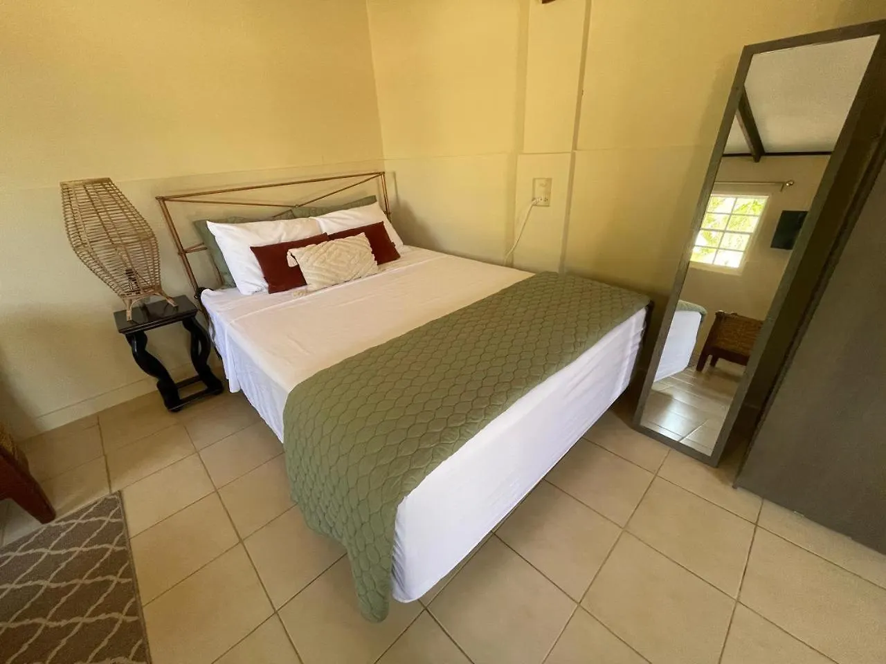 Garden Studio Santa Cruz Holiday home